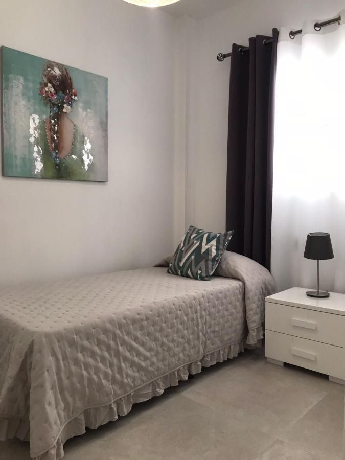 La Gaviota Appartement Arrecife  Buitenkant foto